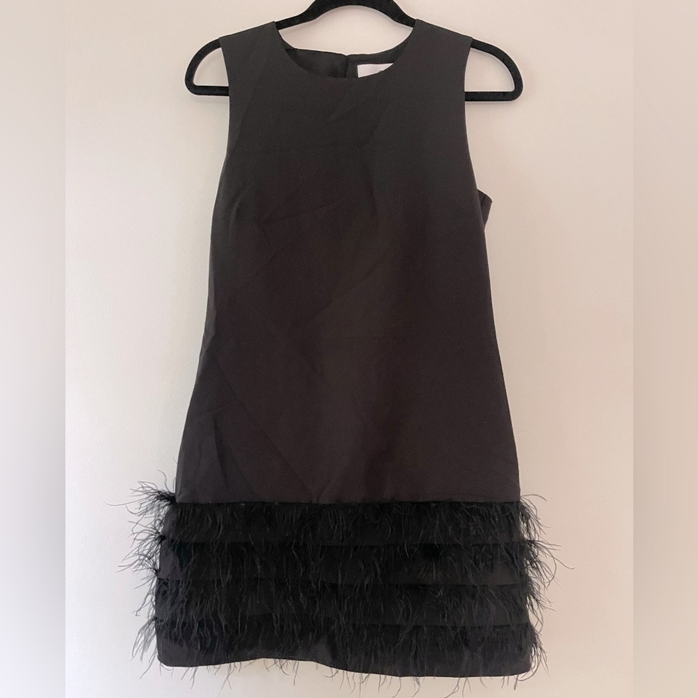 Sam Edelman Black Feather Embellished Cocktail Mini Dress size 2 EUC